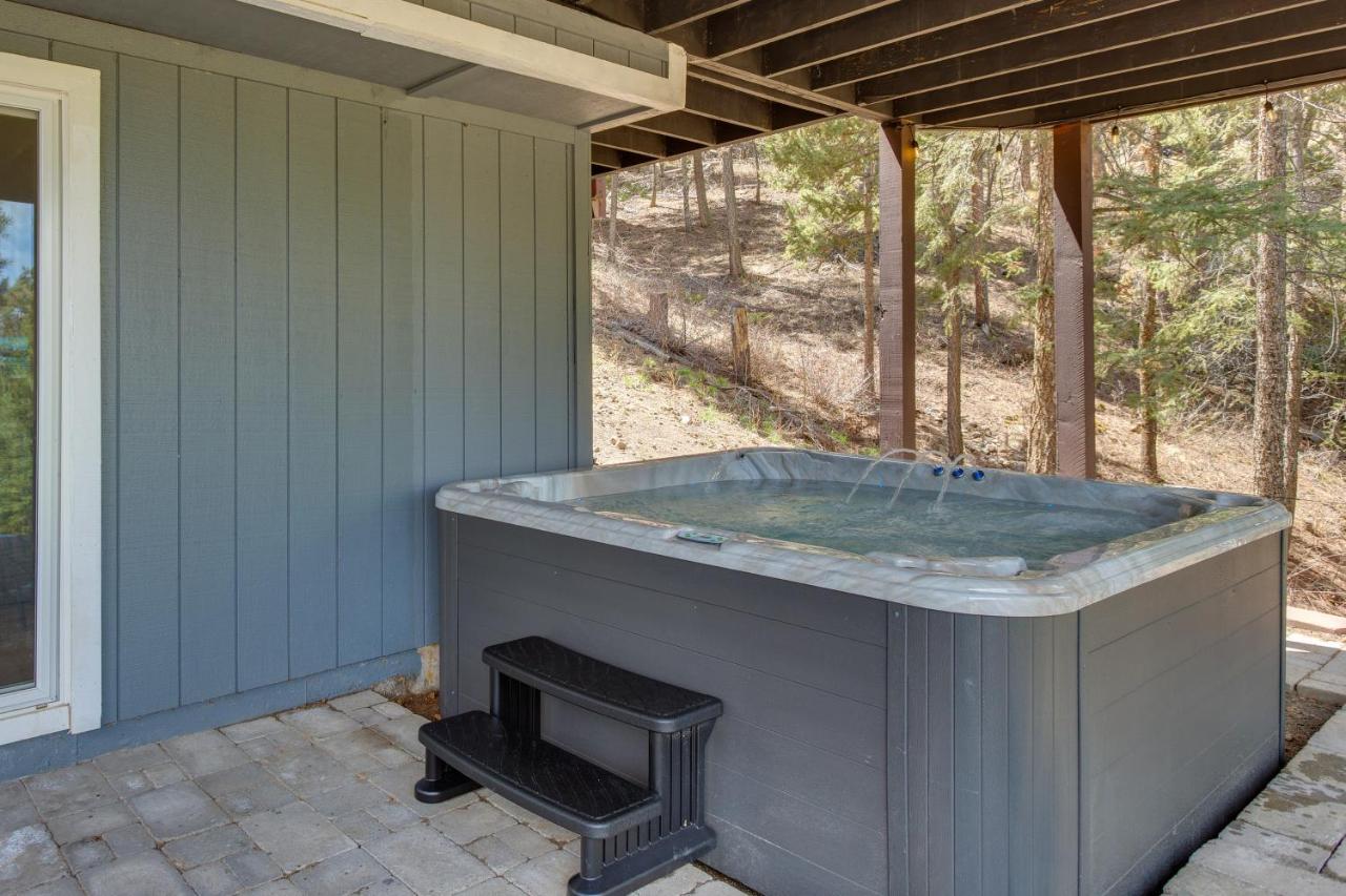 Scenic Mountain Getaway With Game Room And Hot Tub! Conifer Εξωτερικό φωτογραφία